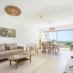 Snazzy Varandas Do Castelo One Bedroom With Sea View Sleeps 2 Apartment *