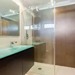 Snazzy Varandas Do Castelo One Bedroom With Sea View Sleeps 2 Appartamento