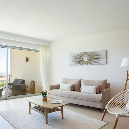 Snazzy Varandas Do Castelo One Bedroom With Sea View Sleeps 2 阿尔布费拉